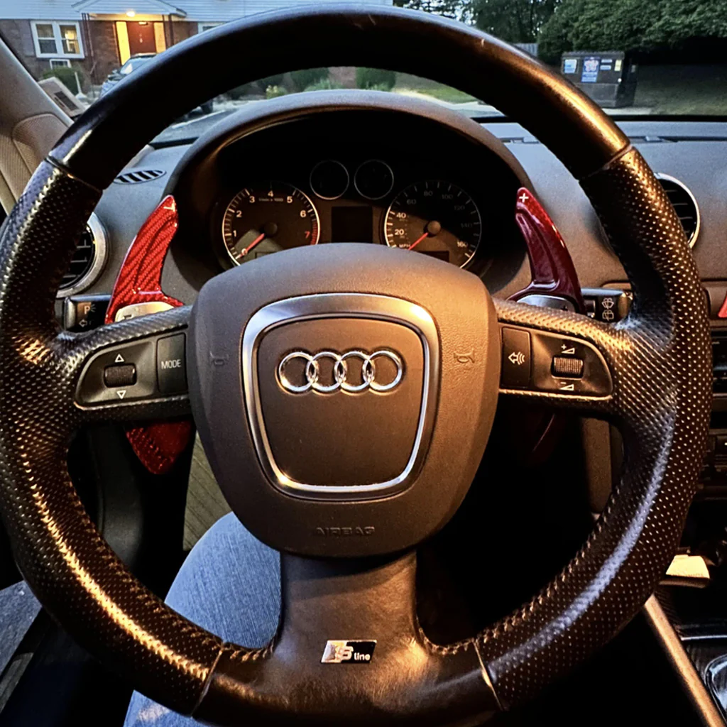 Audi Carbon Fiber Paddle Shifters (V1) - Image 6