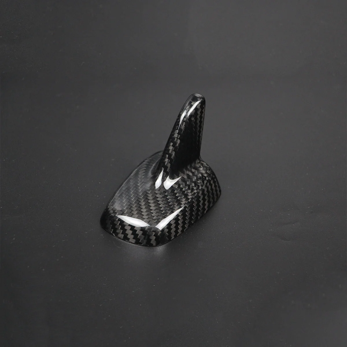 Carbon Fiber Antenna Fin for Golf MK7 & MK7.5 - Image 3