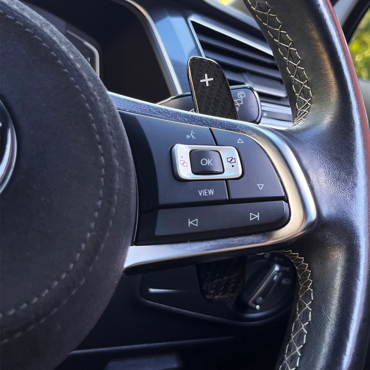 VW MK7 Carbon Fiber Replacement Paddle Shifters (SE7EN) - Image 3