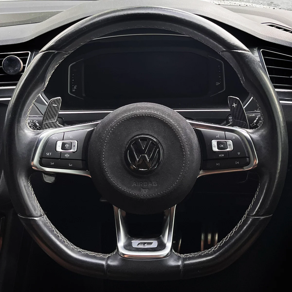VW MK7 Carbon Fiber Replacement Paddle Shifters (SE7EN) - Image 6