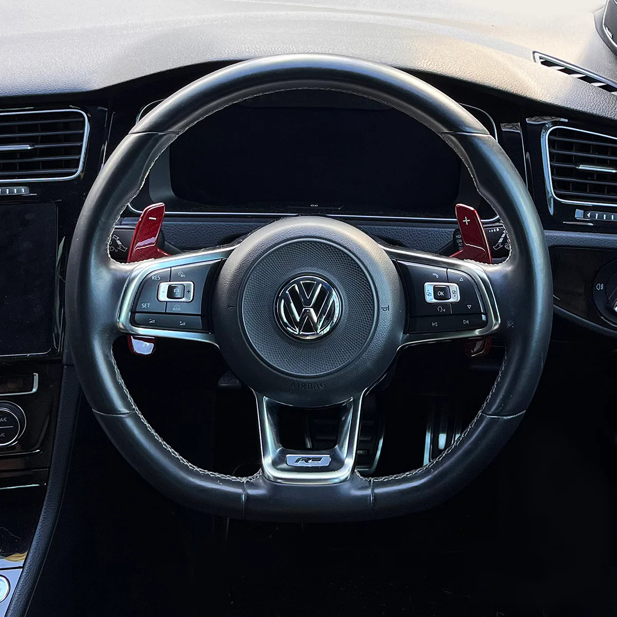VW MK7 Carbon Fiber Replacement Paddle Shifters (SE7EN) - Image 9