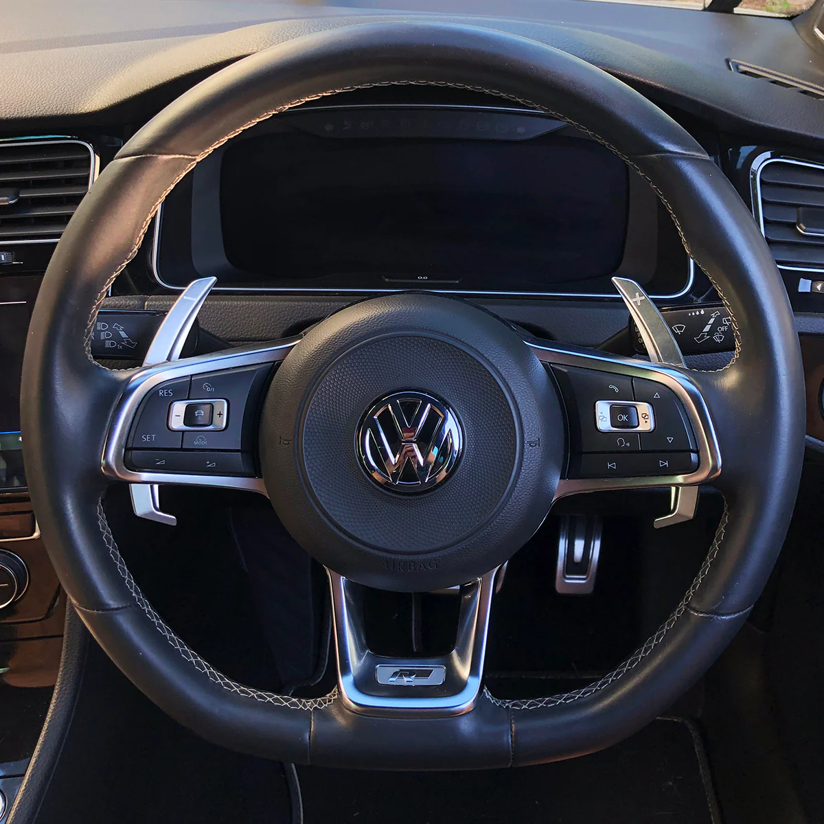 Replacement Paddle Shifters 1.0 for MK7 R / GTI (SE7EN) - Image 6